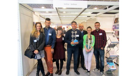 Pčelica na Međunarodnom sajmu knjiga u Frankfurtu 1