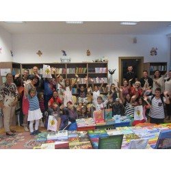 Pčelica gost festivala Male morske pjesme i priče