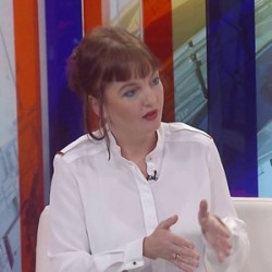 KAKO SU NASTALE KNJIGE KNEGINJE I KRALJICE DINASTIJA OBRENOVIĆ I KARAĐORĐEVIĆ